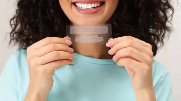 TikTok Trends: Showcasing Non-Peroxide Whitening Strips for Sensitive Smiles