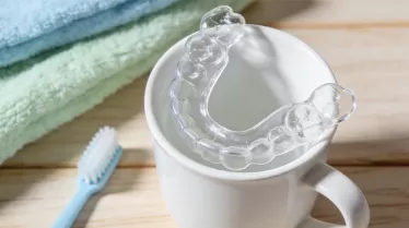 PAP vs. Hydrogen Peroxide (HP): Choosing the Right Gel for Your U-Shaped Trays